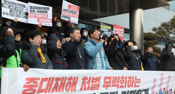 "일하다 죽는 일 반복돼선 안 돼"… 민주노총, 전북도 사업 재공모 촉구