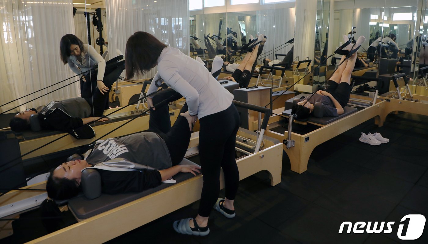 본문 이미지 - 필라테스 수업./뉴스1 ⓒ News1 이수민 기자