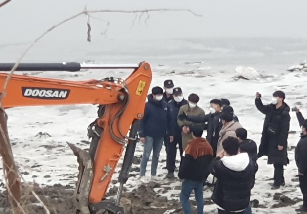 검찰, '이기영 대동' 동거녀 시신 유기장소 현장 검증