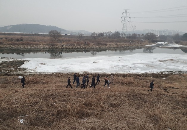동거녀 시신 유기한 파주 공릉천변 찾은 이기영