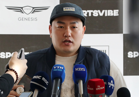 전 메이저리거 최지만, 울산 웨일즈 입단…"감회 새롭다"