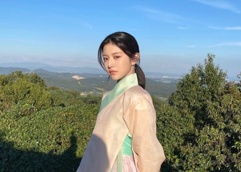 본문 이미지 - 고윤정 SNS 캡처