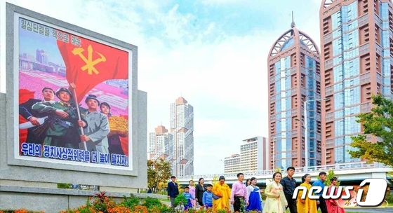 노동당 창건일 78주년 맞은 북한…"수도 거리에 환희"