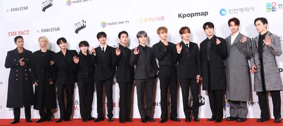 세븐틴 측 "항공권 정보 불법 판매 항공사 직원 형사입건"