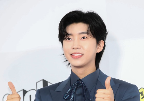 [영상] 임영웅, 음원차트·TV 시청률을 지배하는 이유