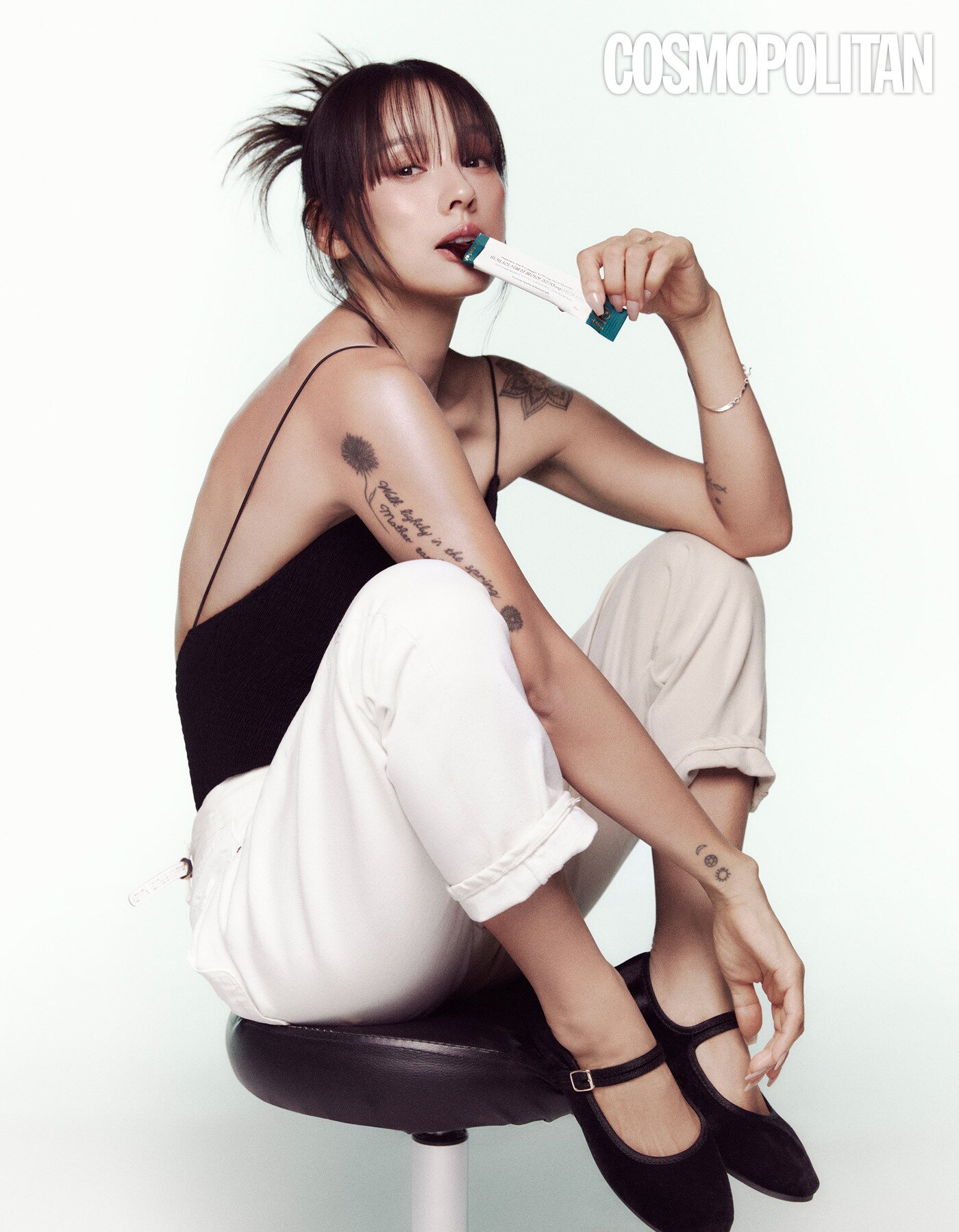 본문 이미지 - 이효리/사진=코스모폴리탄