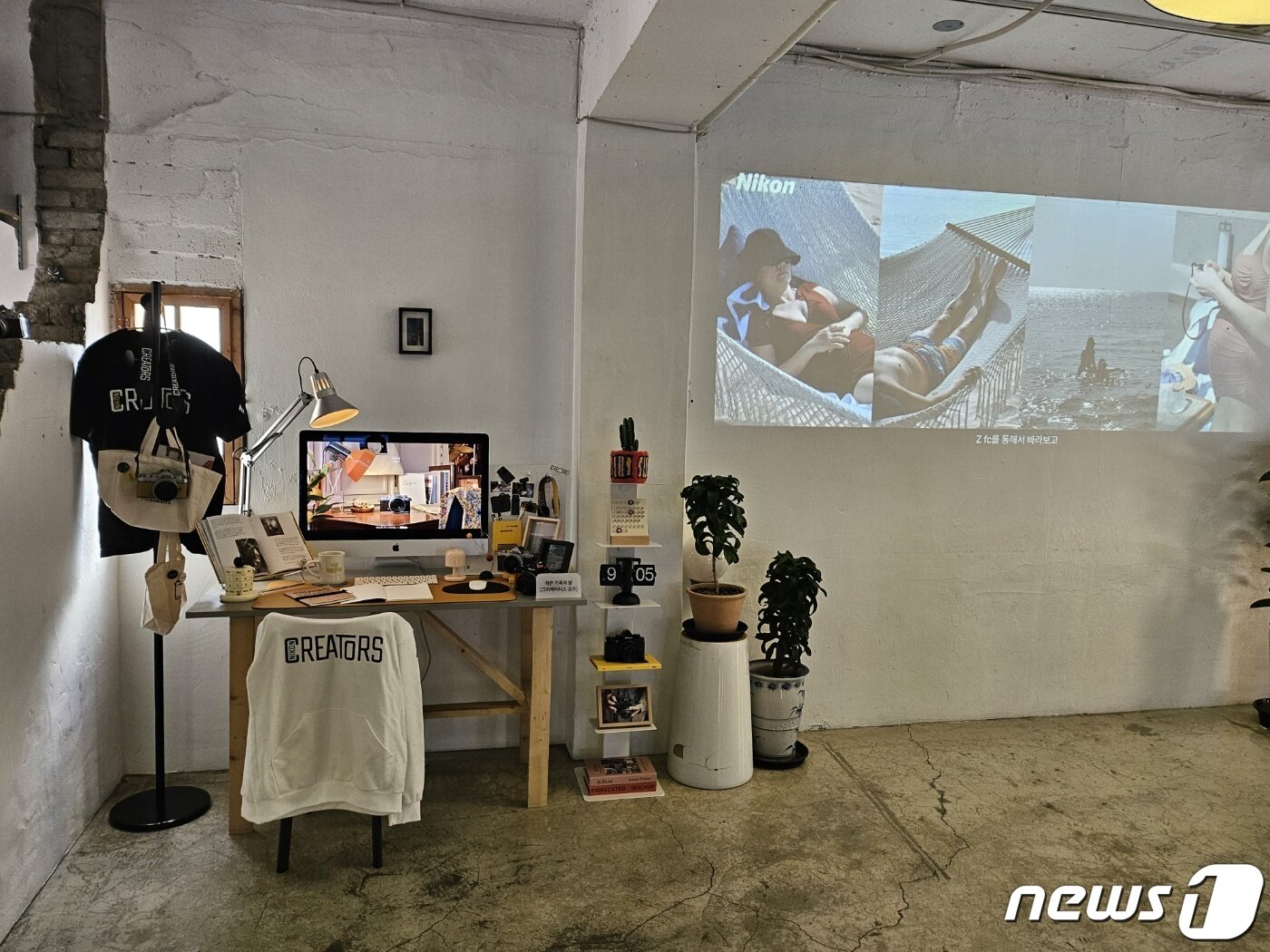 본문 이미지 -  니콘 팝업 스토어. 2023.10.12. 오현주 기자 