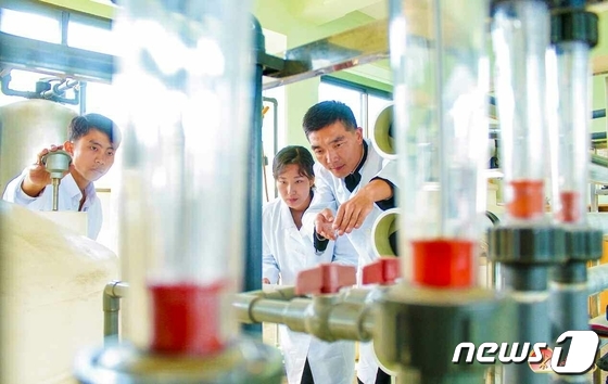 북한 국가과학원…"새로운 나노재료 개발 노력"