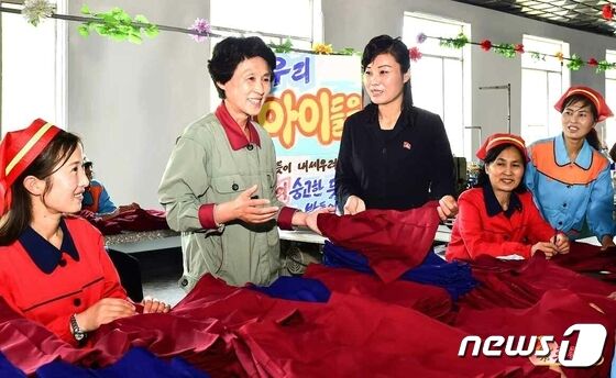 북한, 당 일꾼들에게 