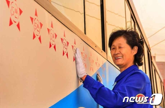 북한 '무사고' 무궤도 주행 강조… "긍지와 보람"