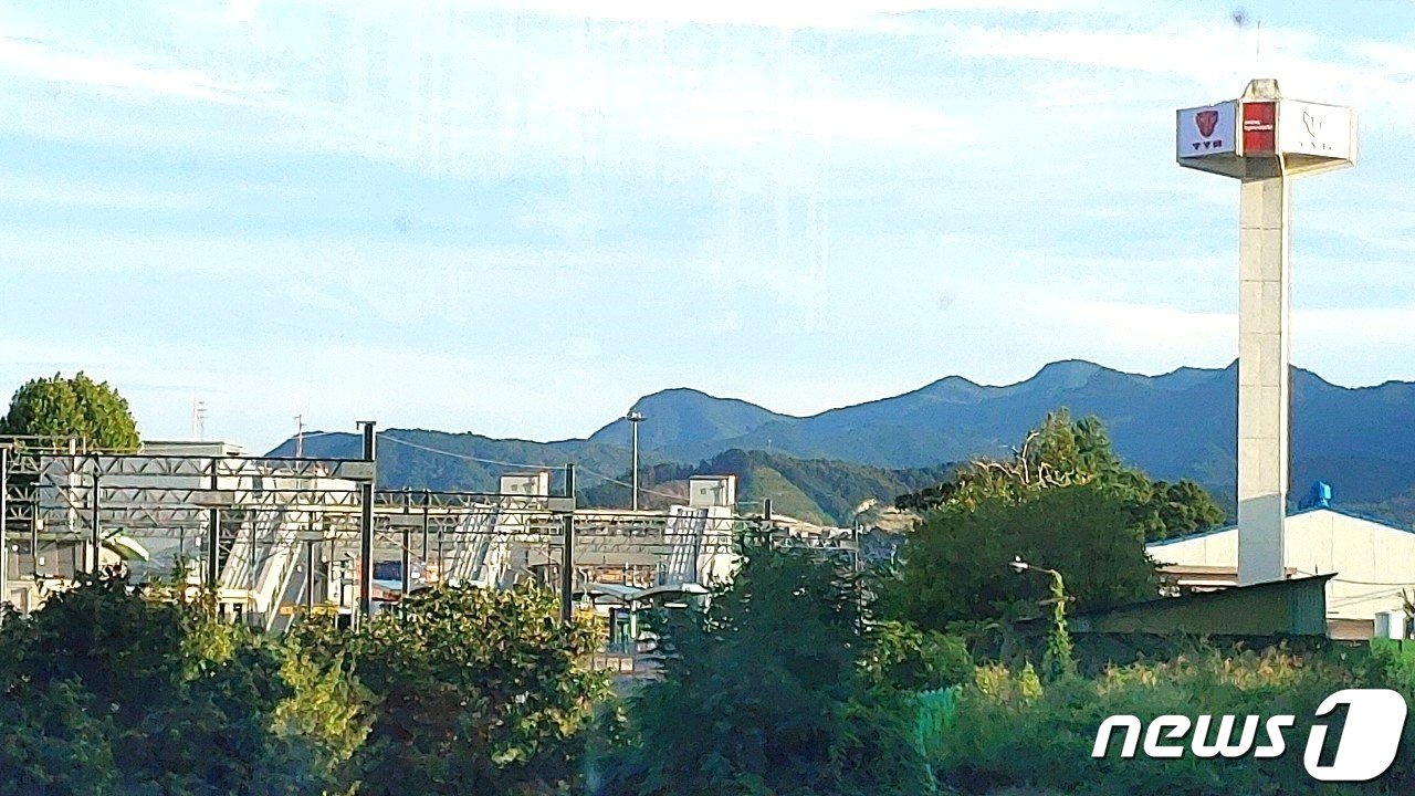 본문 이미지 - 경부선 철도 옥천역 후면부 일대 전경 ⓒ News1 장인수 기자