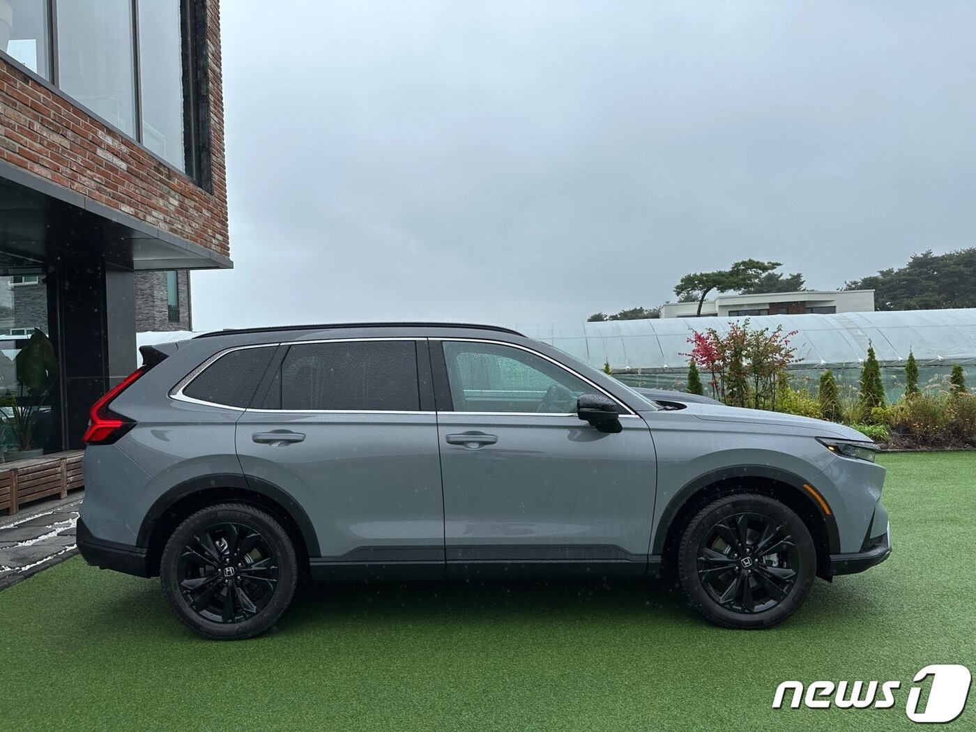 본문 이미지 -  혼다 CR-V 하이브리드.ⓒ 뉴스1 이동희 기자 