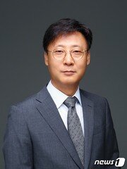 본문 이미지 - KAIST 화학과 이희승 교수