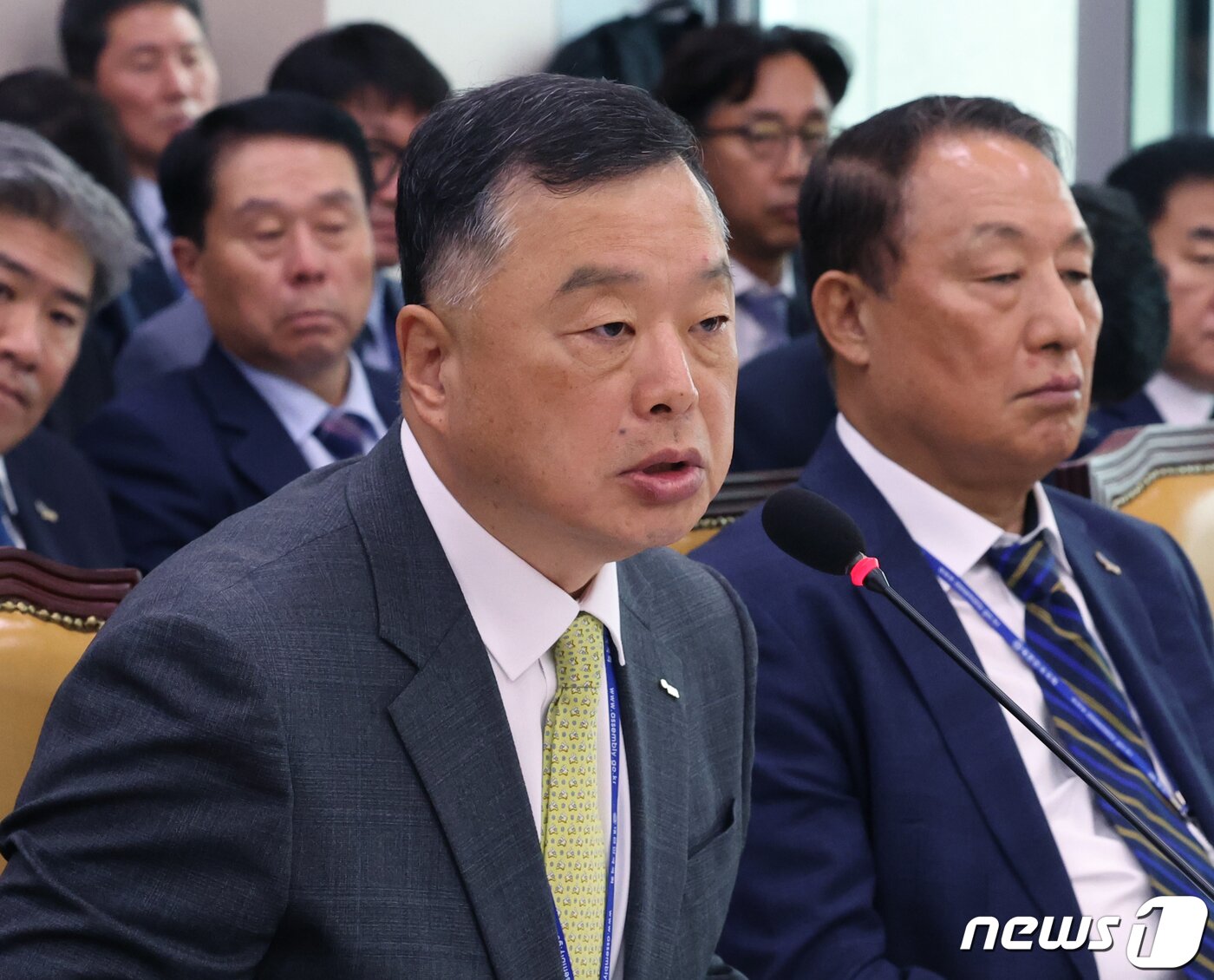 본문 이미지 - 유병태 주택도시보증공사 사장이 19일 서울 여의도 국회에서 열린 국토교통위원회의 한국부동산원, 주택도시보증공사 등에 대한 국정감사에서 의원들의 질의에 답변하고 있다. 2023.10.19/뉴스1 ⓒ News1 송원영 기자