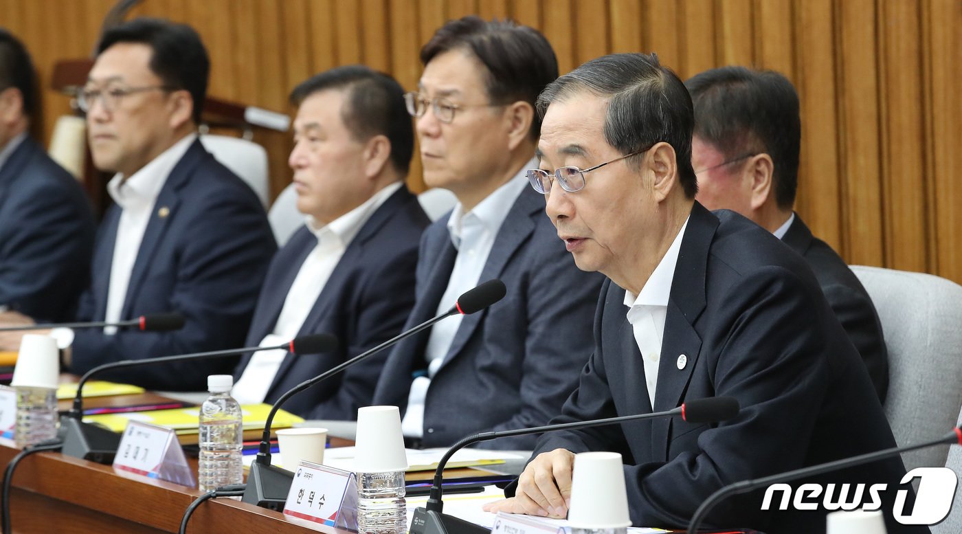 한덕수 국무총리가 22일 오후 서울 여의도 국회에서 열린 고위당정협의회에서 발언을 하고 있다. 2023.10.22/뉴스1 ⓒ News1 임세영 기자