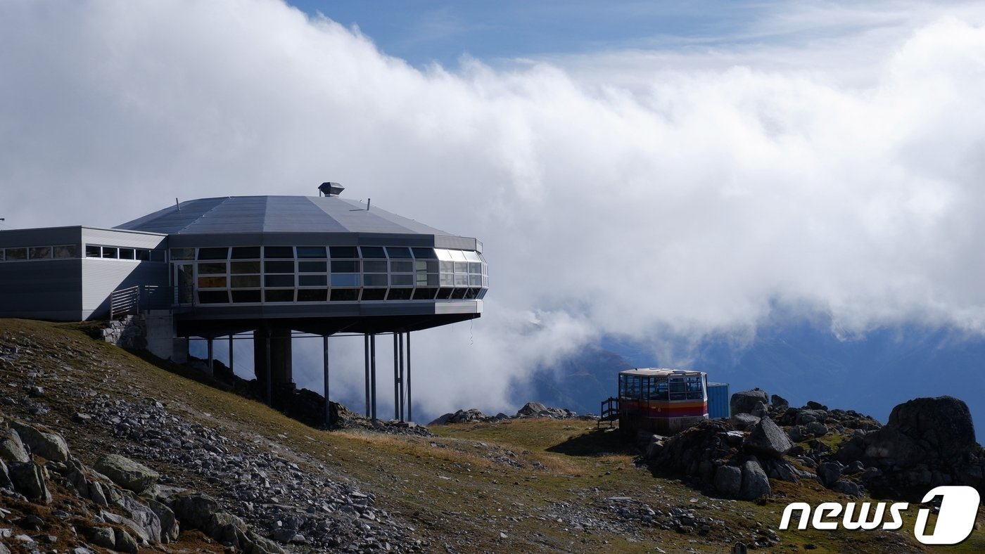 본문 이미지 - 파노라마-레스토랑 베트머호른ⓒ News1 
