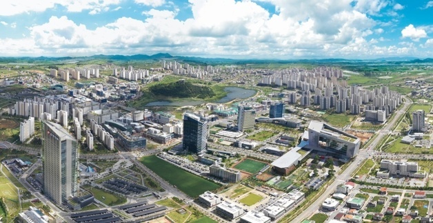 '자산 67조·직원 1만3000명' 발전5사 통합본사 유치 각축전