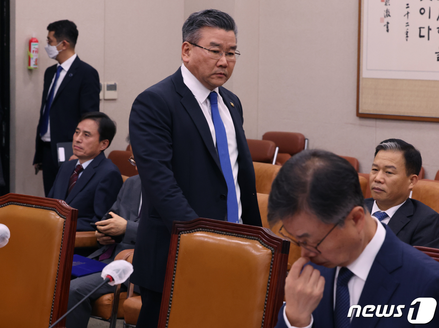 (서울=뉴스1) 송원영 기자 = 유병호 감사원 사무총장이 26일 서울 여의도 국회에서 열린 법제사법위원회의 법무부, 감사원, 헌법재판소 등에 대한 종합감사에서 조은석 감사원 감사위 …