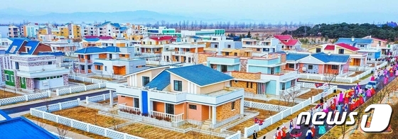 북한 "다른 나라에선 상상 못할 일"… 살림집 정책 선전