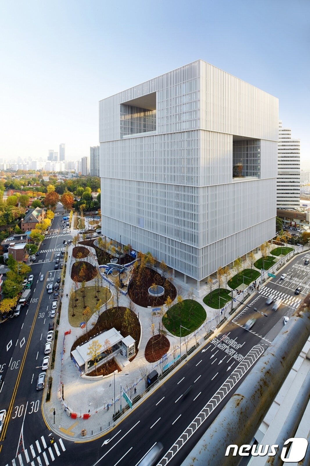 본문 이미지 - 아모레퍼시픽 본사 전경.&#40;아모레퍼시픽제공&#41; ⓒ News1 김진희 기자