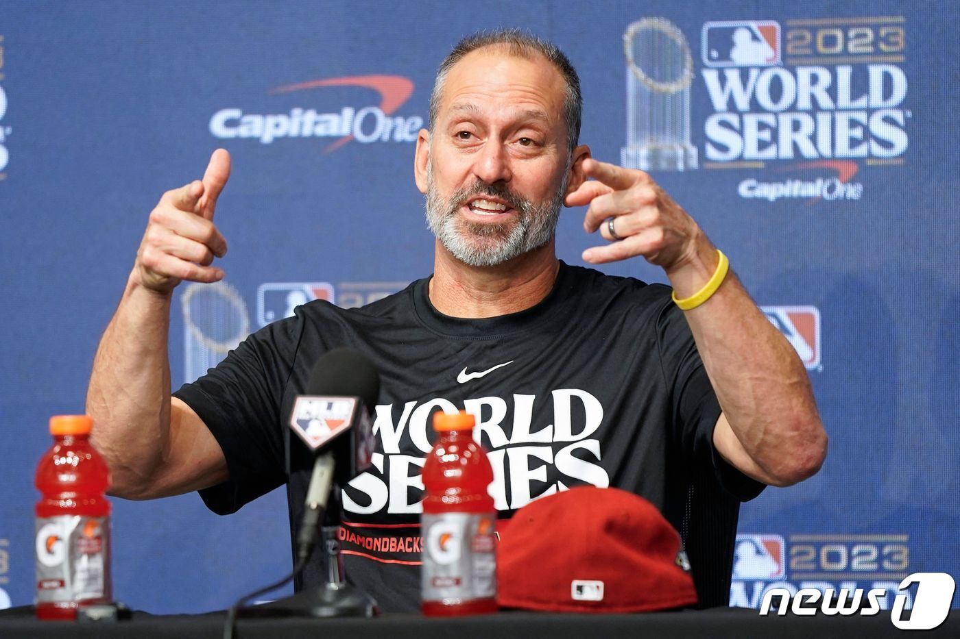 본문 이미지 - 애리조나 다이아몬드백스의 토레이 로블로 감독. ⓒ AFP=뉴스1