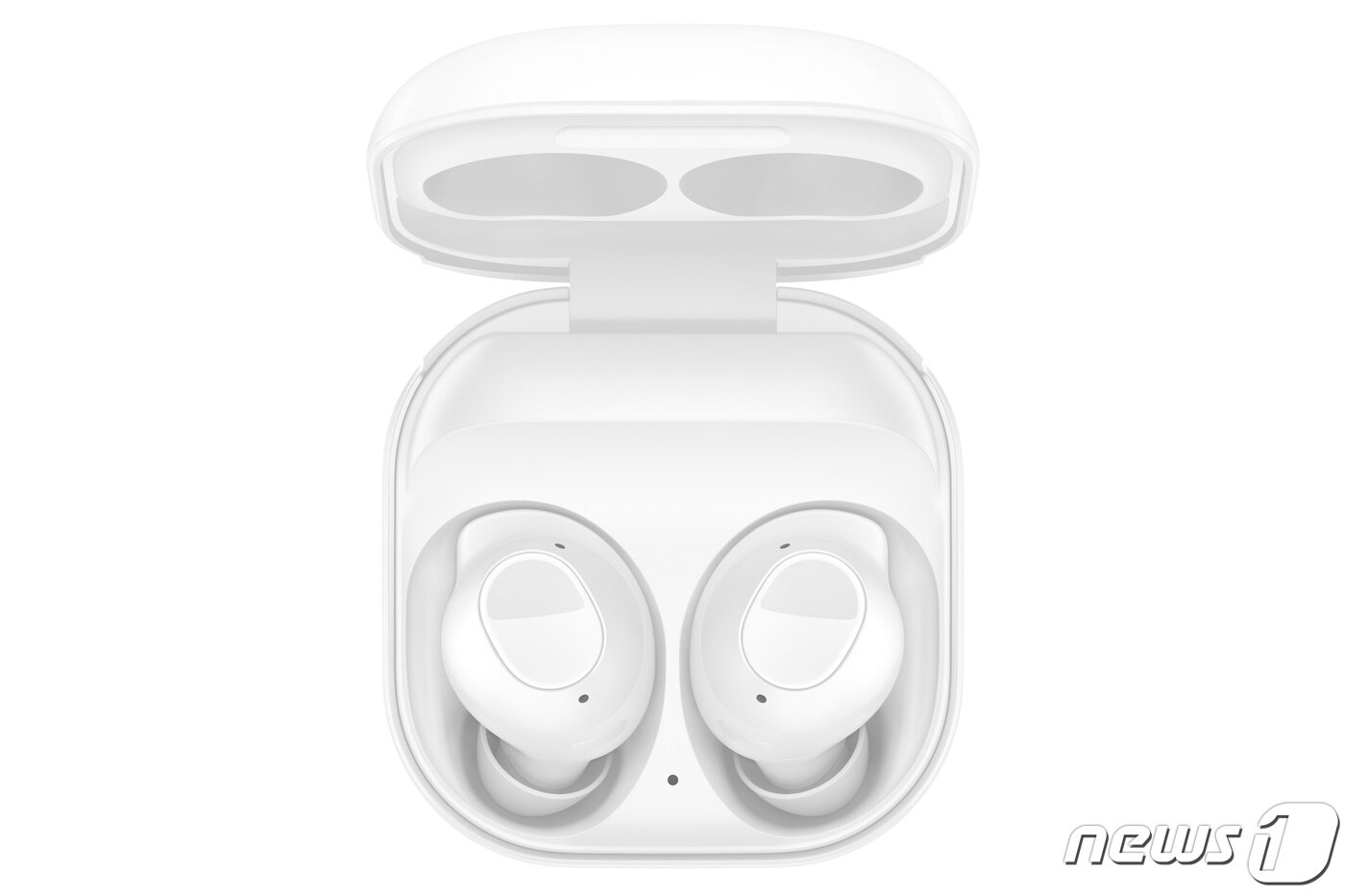 본문 이미지 -  삼성전자 '갤럭시 버즈 FE' 18일 국내 출시 (삼성전자 제공)