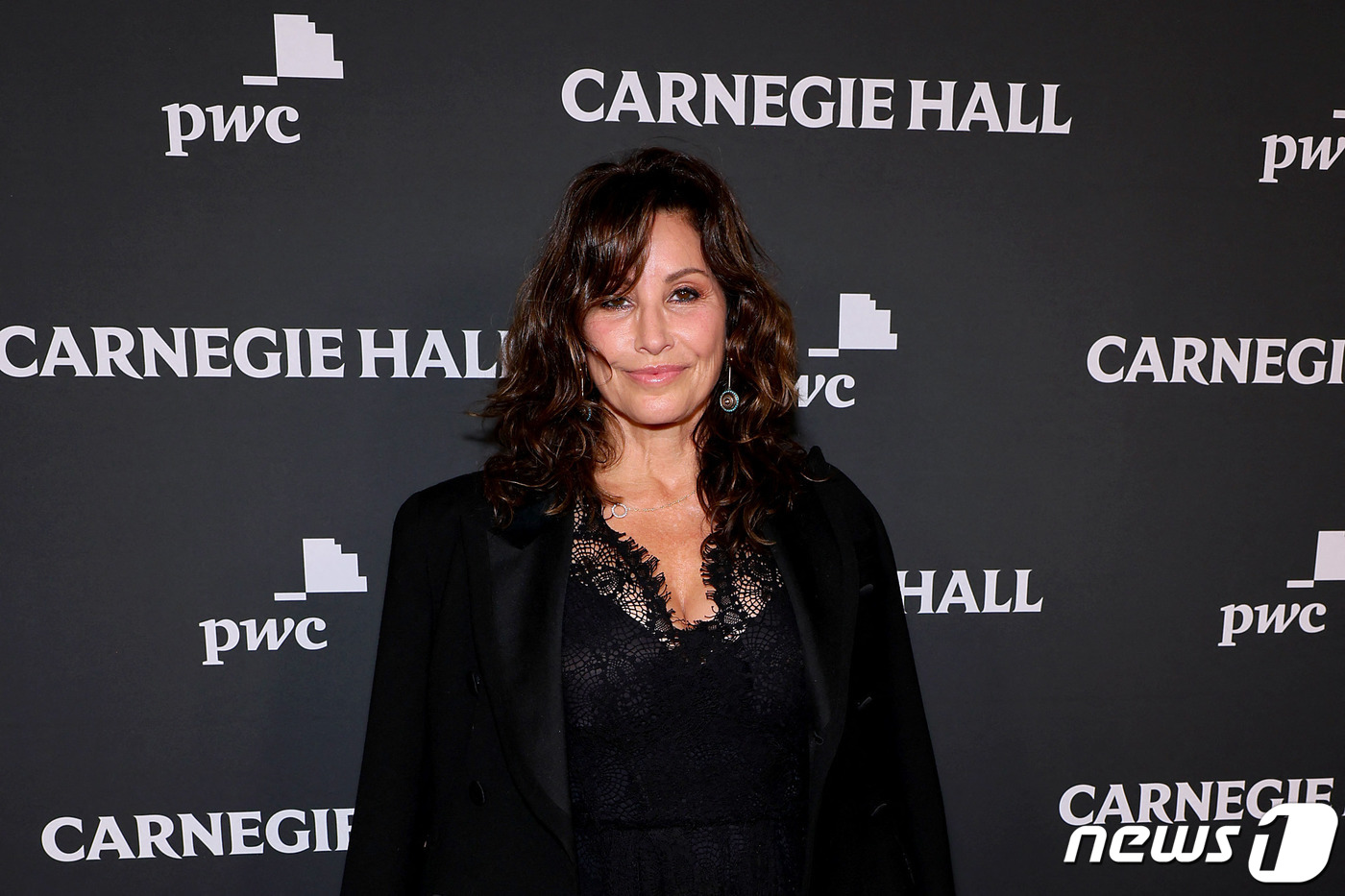 (뉴욕 AFP=뉴스1) 문혜원 기자 = 4일(현지시간) 카네기 홀 개막 공연에 지나 거손이 참석했다. 2023.10.04/ⓒ AFP=뉴스1