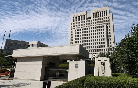 "성매매 업주 수사 안하고 마무리"…정보 흘린 경찰들 집유 확정