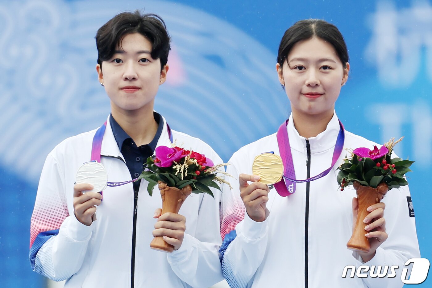 본문 이미지 - SNS에서의 실언으로 홍역을 앓은 안산과 임시현. / 뉴스1 DB ⓒ News1 민경석 기자