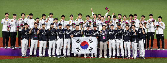 [아시안게임 D-30] 야구·축구 연속 '金 도전'…농구·배구 설욕의 무대