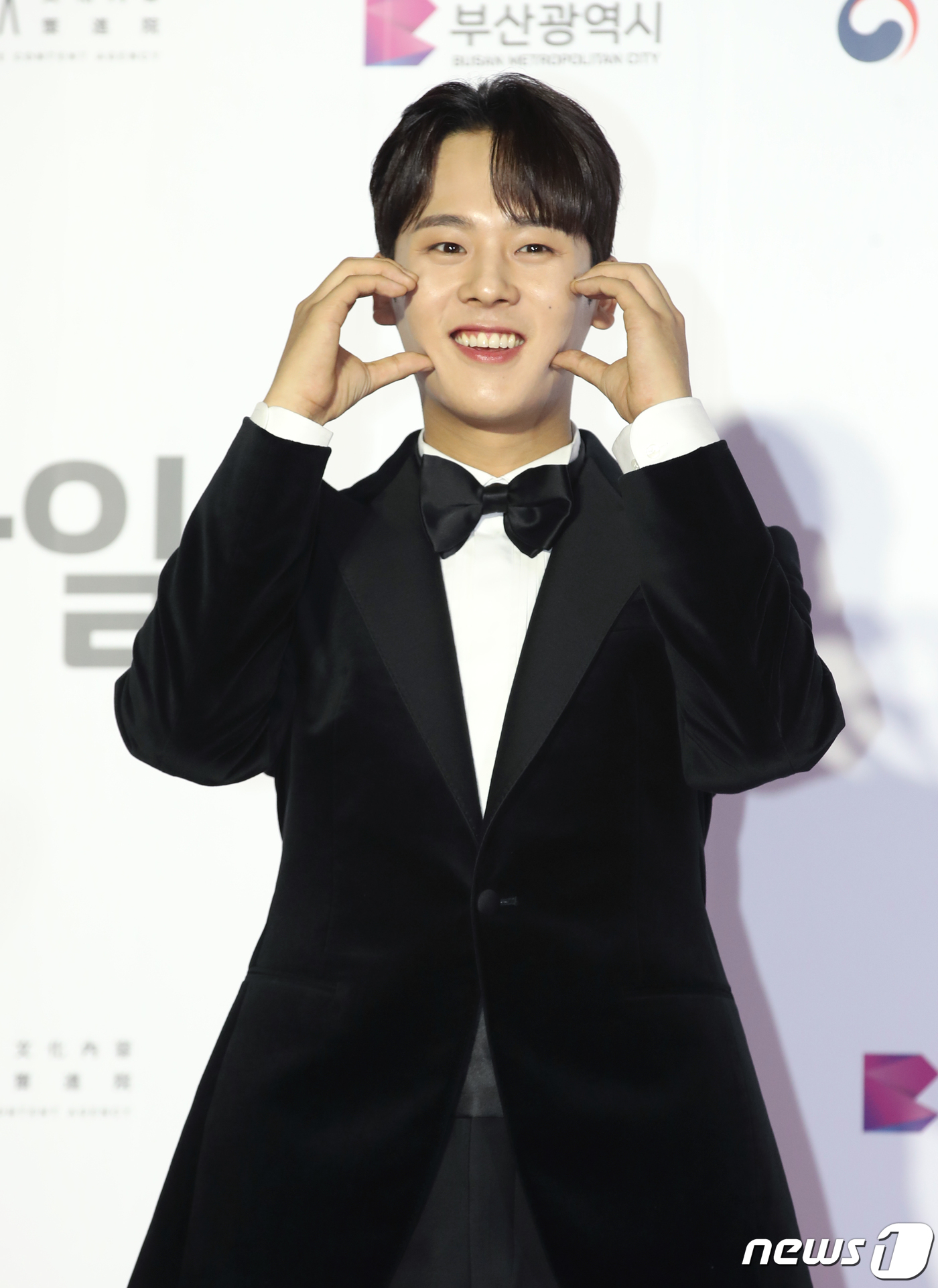 (부산=뉴스1) 권현진 기자 = 배우 이정하가 8일 오후 부산 해운대구 영화의전당에서 열린 제28회 부산국제영화제(28th BUSAN International Film Festiv …