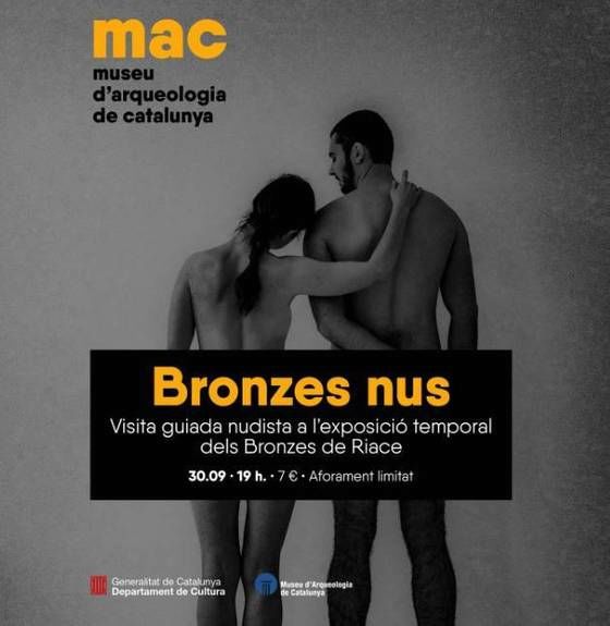 '나체주의자'들을 위한 전시회가 스페인의 한 박물관에서 열렸다. '리아체 청동상 사진전'. macarqueologia 인스타그램