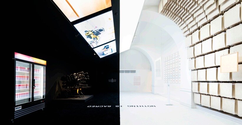 본문 이미지 - 'MSCHF: NOTHING IS SACRED'展. 대림미술관 제공.