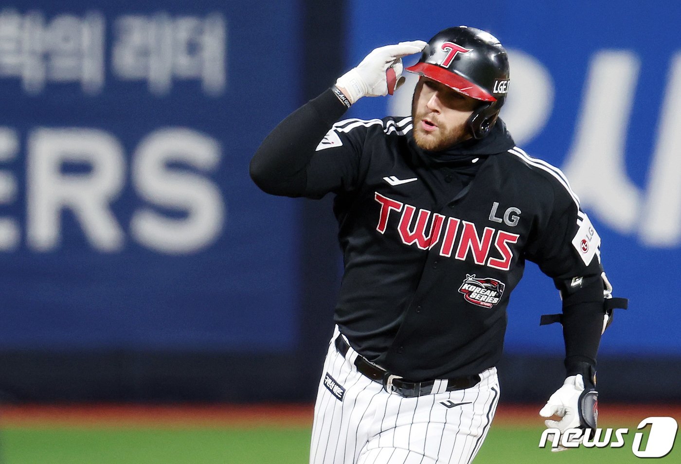 본문 이미지 - LG 트윈스의 외국인 타자 오스틴 딘. 2023.11.10/뉴스1 ⓒ News1 이동해 기자