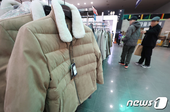 '영하권 추위'에 겨울 상품 매출 증가