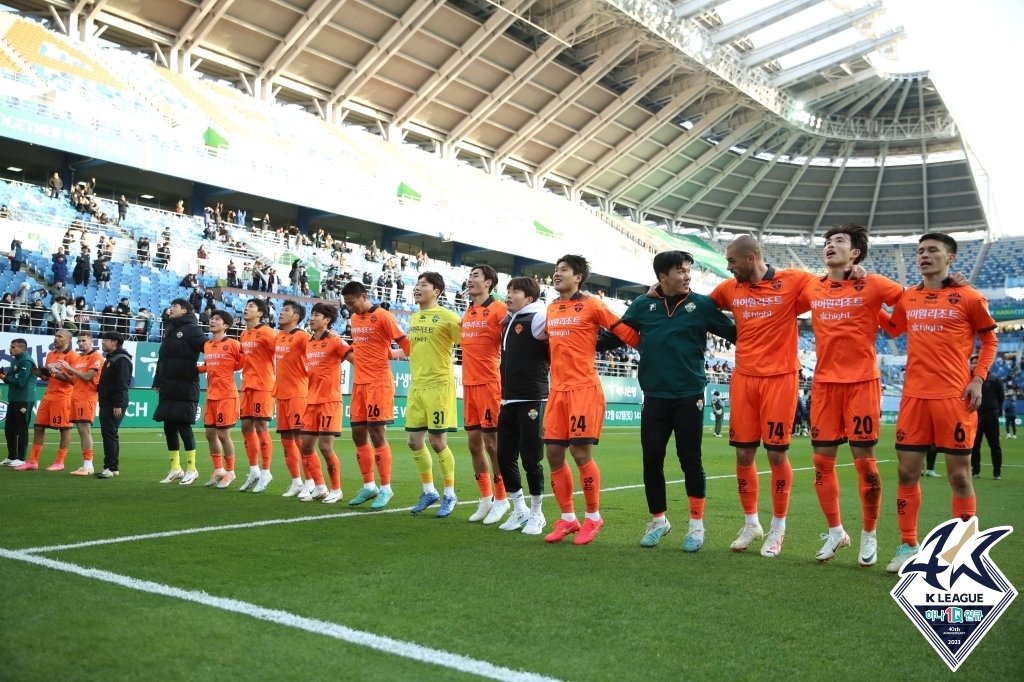 본문 이미지 -  강원FC&#40;한국프로축구연맹 제공&#41;