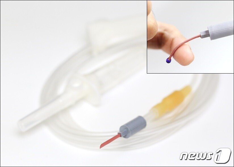 본문 이미지 - 체온에 의해 부드러워지는 가변강성 정맥 주사바늘.(KAIST 제공)/뉴스1
