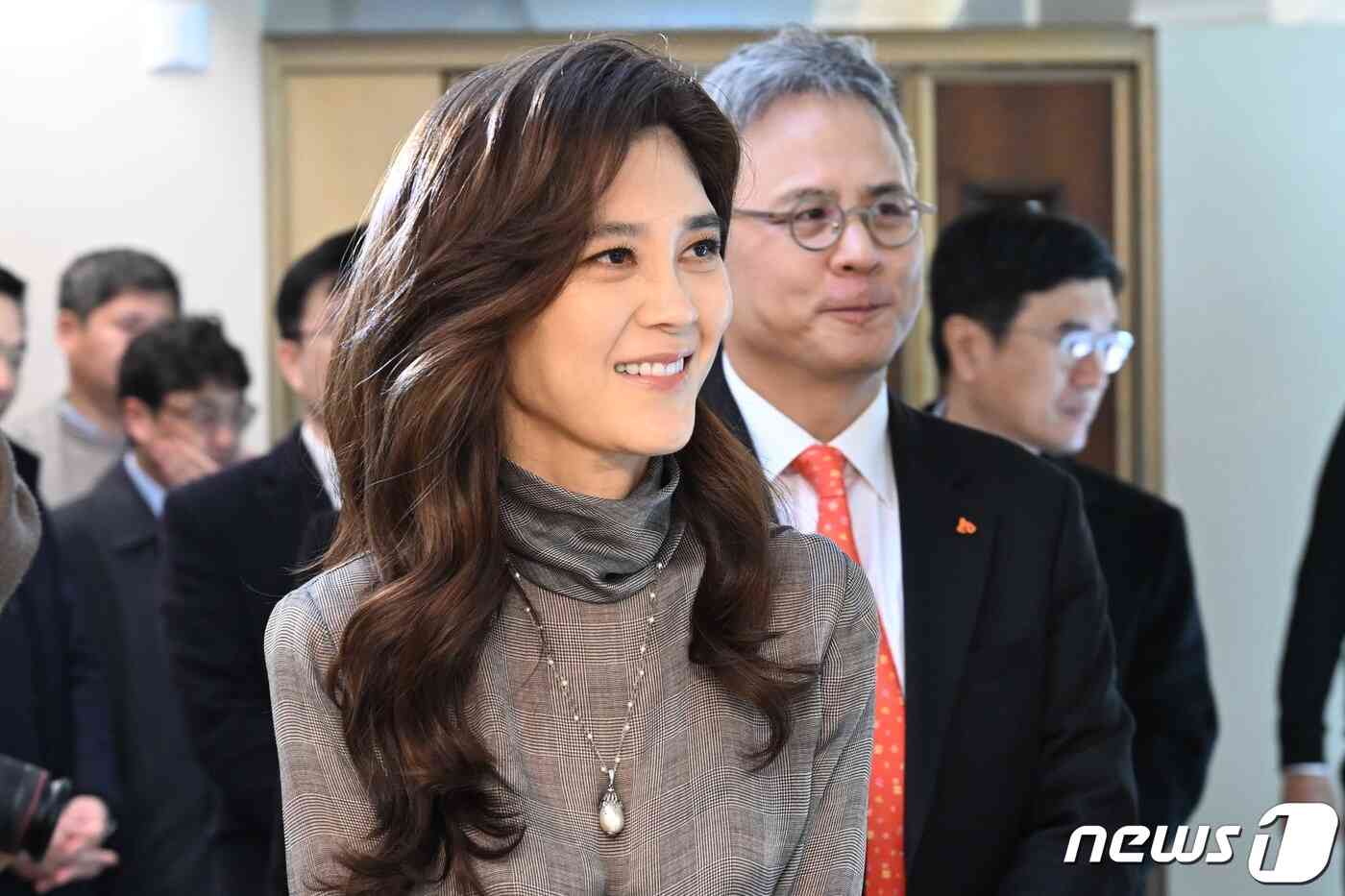 이부진 한국방문의해위원회 위원장이 13일 오전 서울 종로구 북촌 설화수의 집에서 열린 '2023-2024 한국방문의 해' 계기 관광 전략 간담회에 참석하기 위해 회의장으로 이동하고 있다. (공동취재) 2023.11.13/뉴스1 © News1 김진환 기자