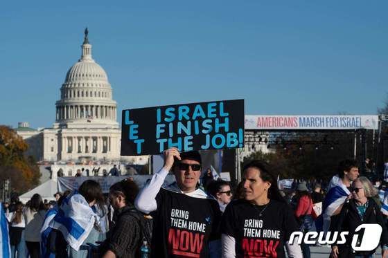 [포토] 美 워싱턴서 이스라엘인 인질 석방 촉구하는 시위대