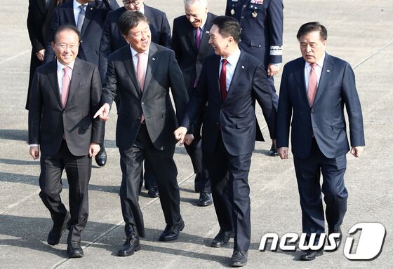 김기현·김대기 '화기애애'