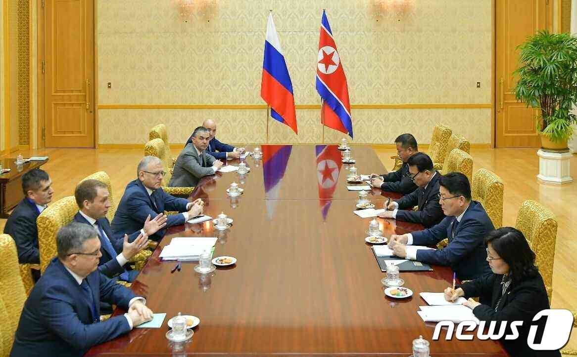 (평양 노동신문=뉴스1) = 북한 노동당 기관지 노동신문은 16일 