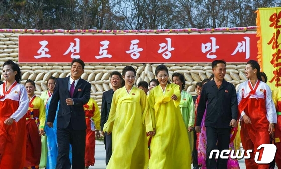북한 농촌 곳곳에서 결산분배…"차넘치는 풍년의 기쁨"