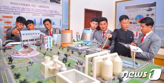 북한 석탄공업대학…"실험실습교육으로 실천 능력 제고"