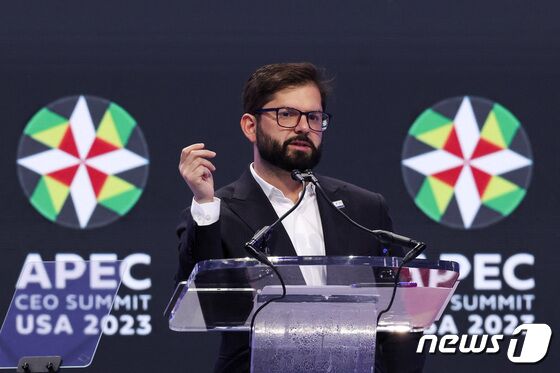 [포토] 美 샌프란시스코 방문한 보릭 칠레 대통령