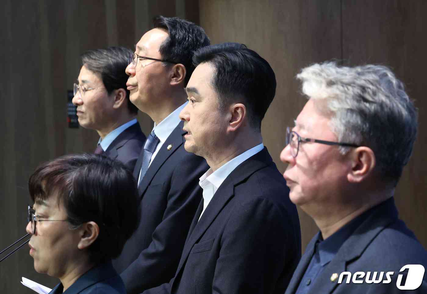 왼쪽부터 이원욱, 윤영찬, 김종민, 조응천 더불어민주당 의원. 뉴스1 © News1 송원영 기자
