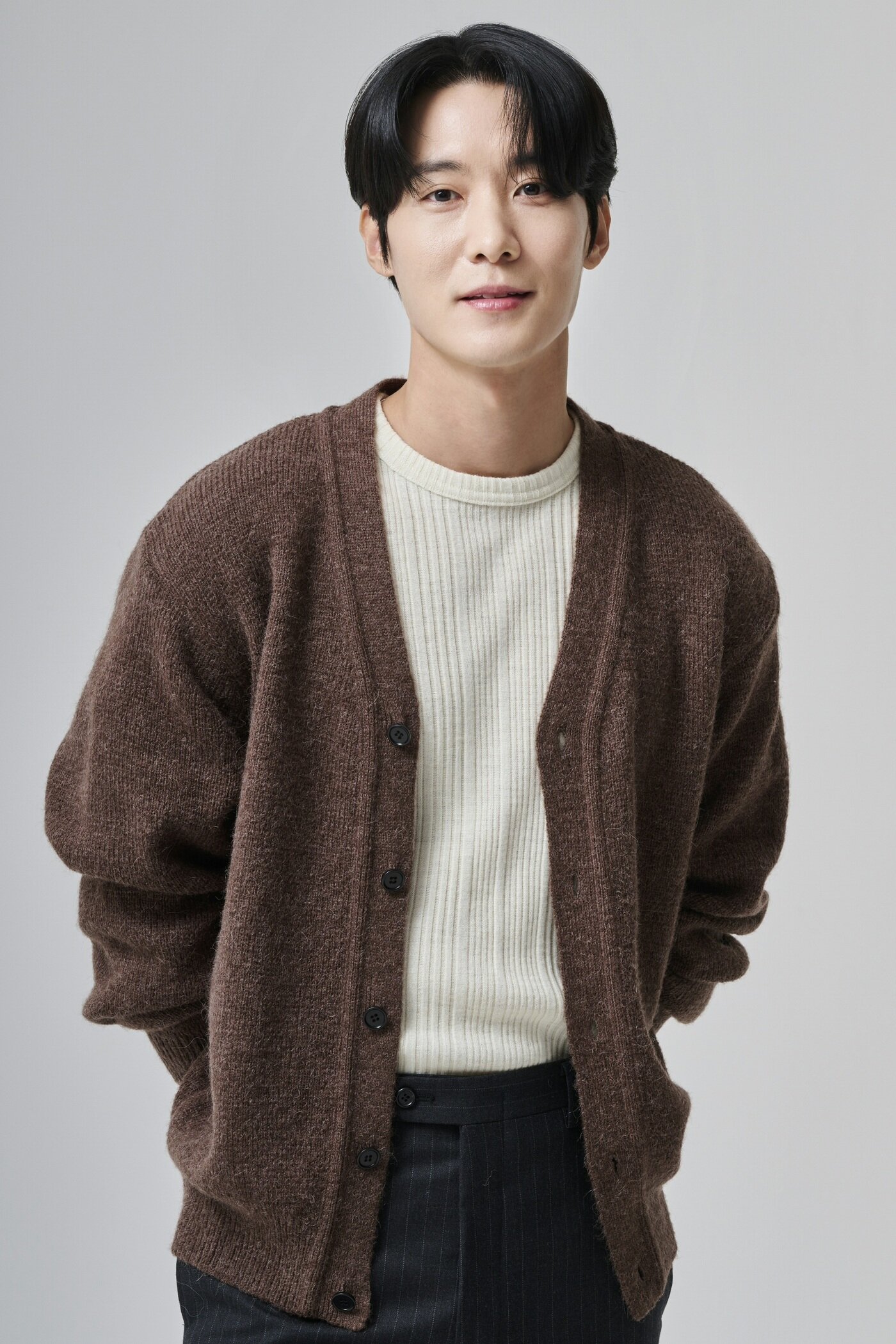 본문 이미지 - 배우 장률 / 매니지먼트MMM 제공