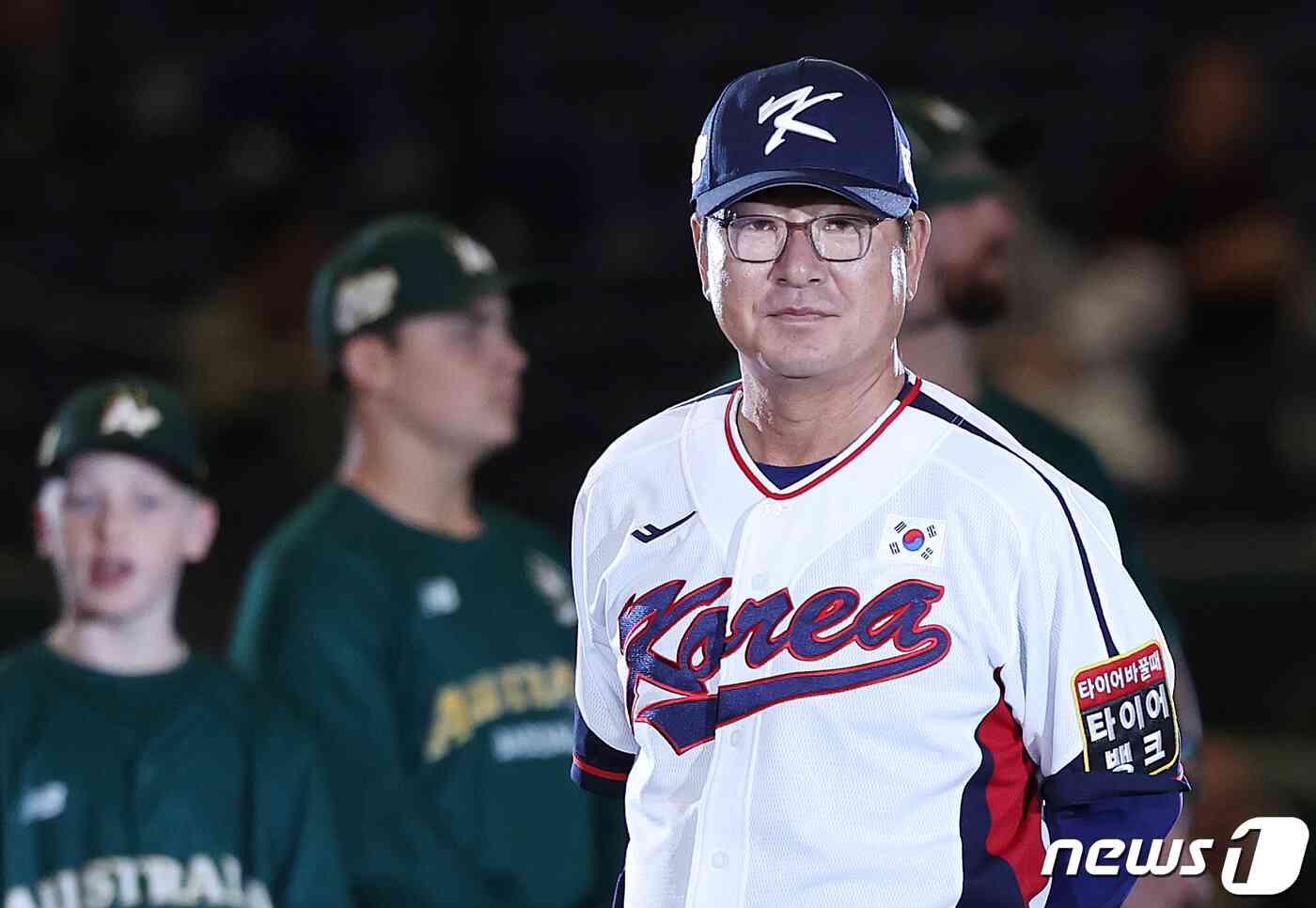 아시아프로야구챔피언십(APBC) 대한민국 야구대표팀 류중일 감독이 16일 오후 일본 도쿄돔에서 열린 '2023 아시아프로야구챔피언십(APBC)' 대한민국과 호주의 경기에 입장해 있다. 2023.11.16/뉴스1 © News1 이재명 기자