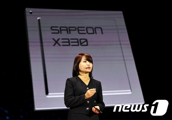 사피온, 7나노 AI 반도체 'X330' 출시