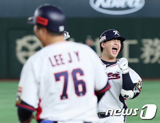 포효하는 노시환 '승리의 주역'