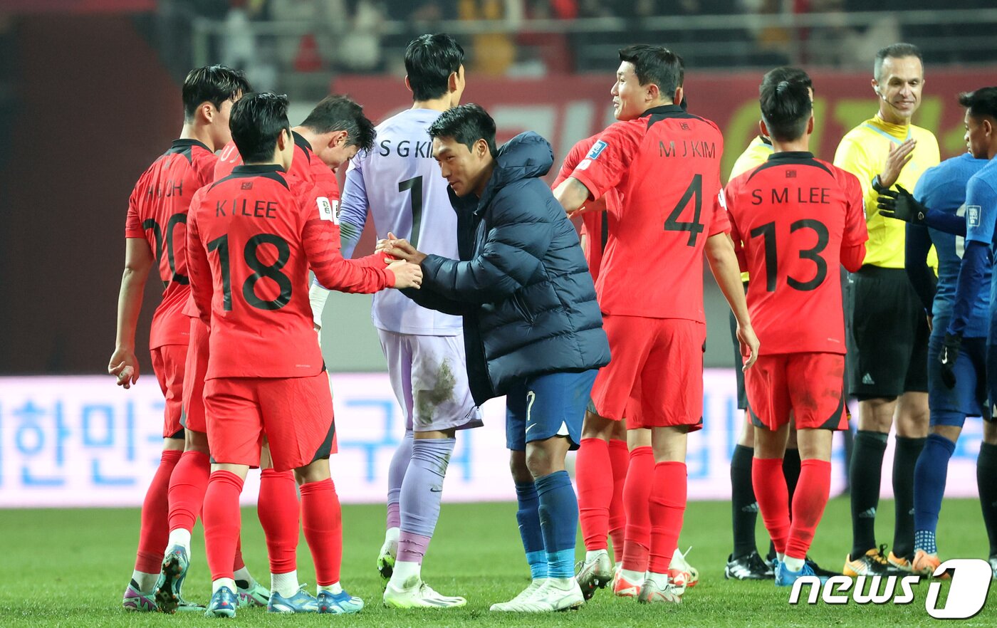 김도훈호 상대할 싱가포르 명단 발표…송의영 다시 고국 상대한다 - 뉴스1